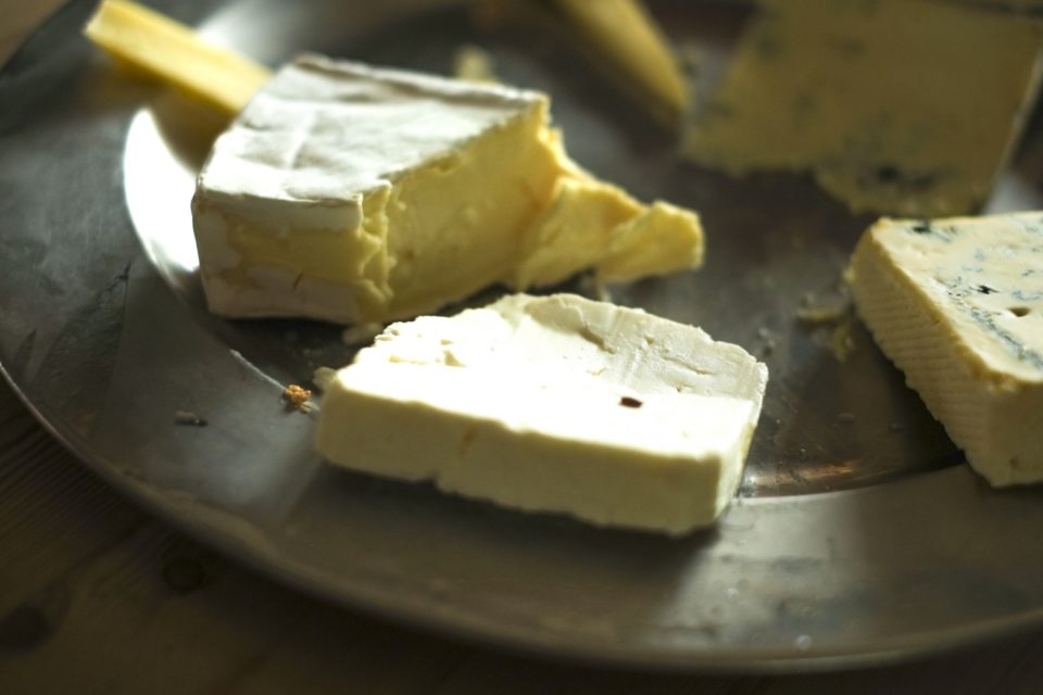 カビなのに食べられるチーズ